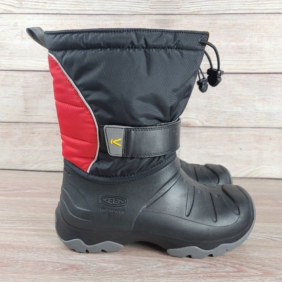 snow boots size 6 youth